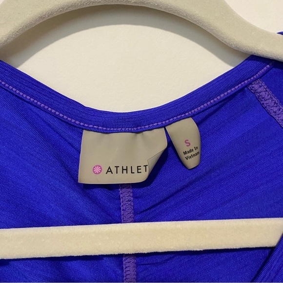 Athleta Purple/Blue Zip Front Workout Top Small - Picture 4 of 8
